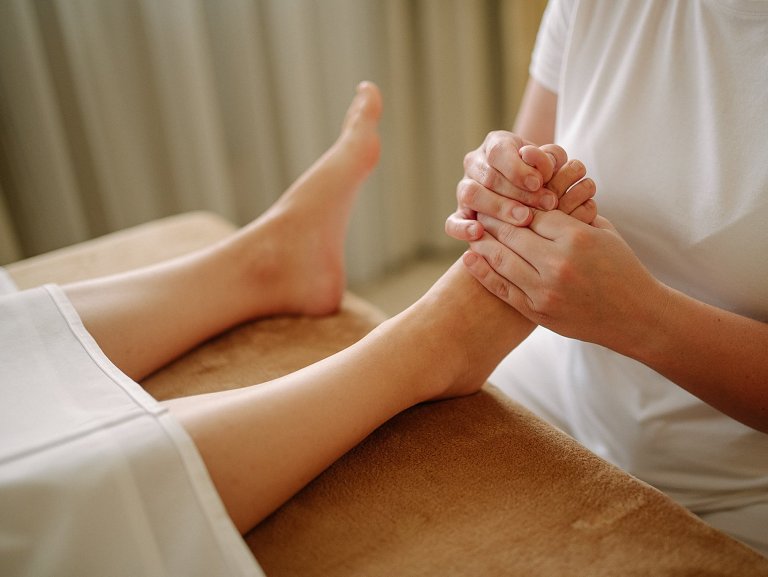 Apollo – reflex foot/hand massage