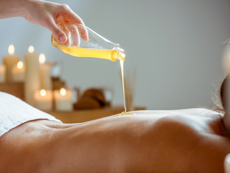 Honey detoxification massage